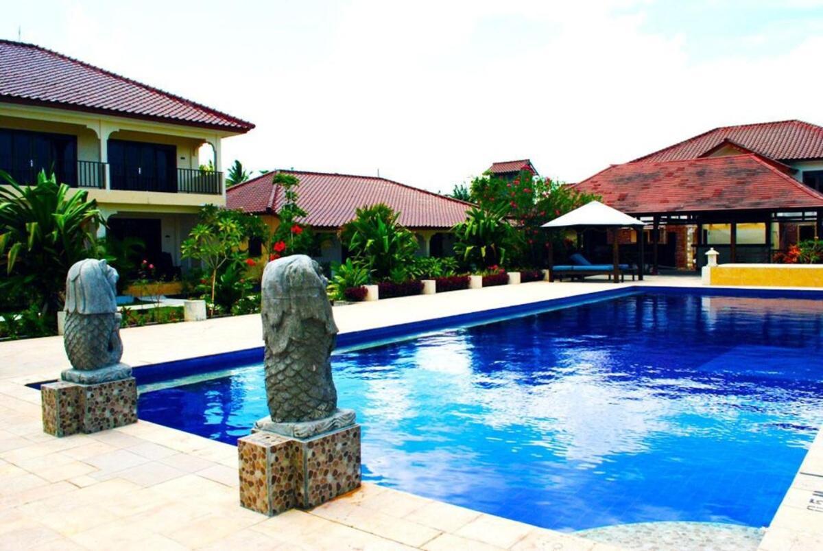Lombok Beach Hotel Montongbuwoh Экстерьер фото
