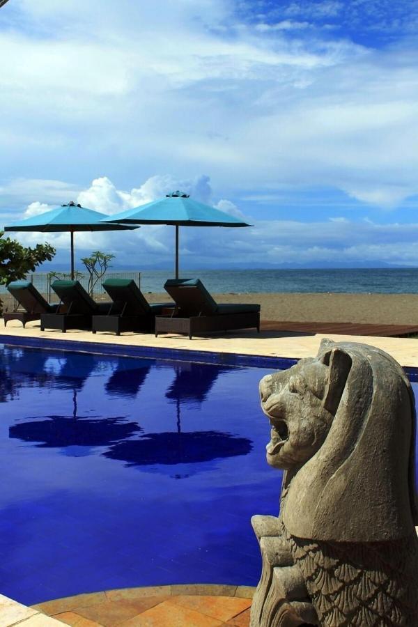 Lombok Beach Hotel Montongbuwoh Экстерьер фото